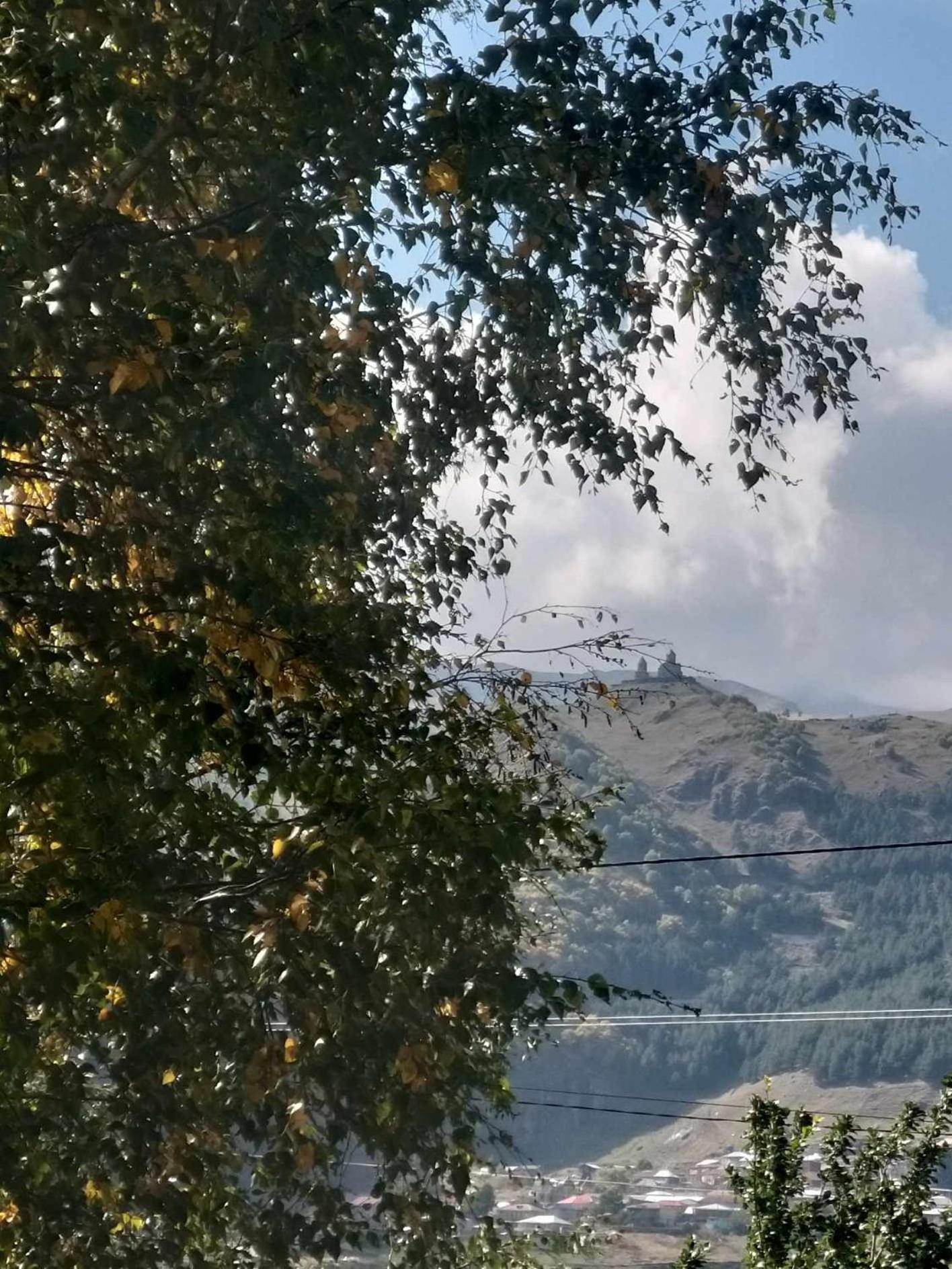 Emotion Kazbegi Lägenhet Exteriör bild
